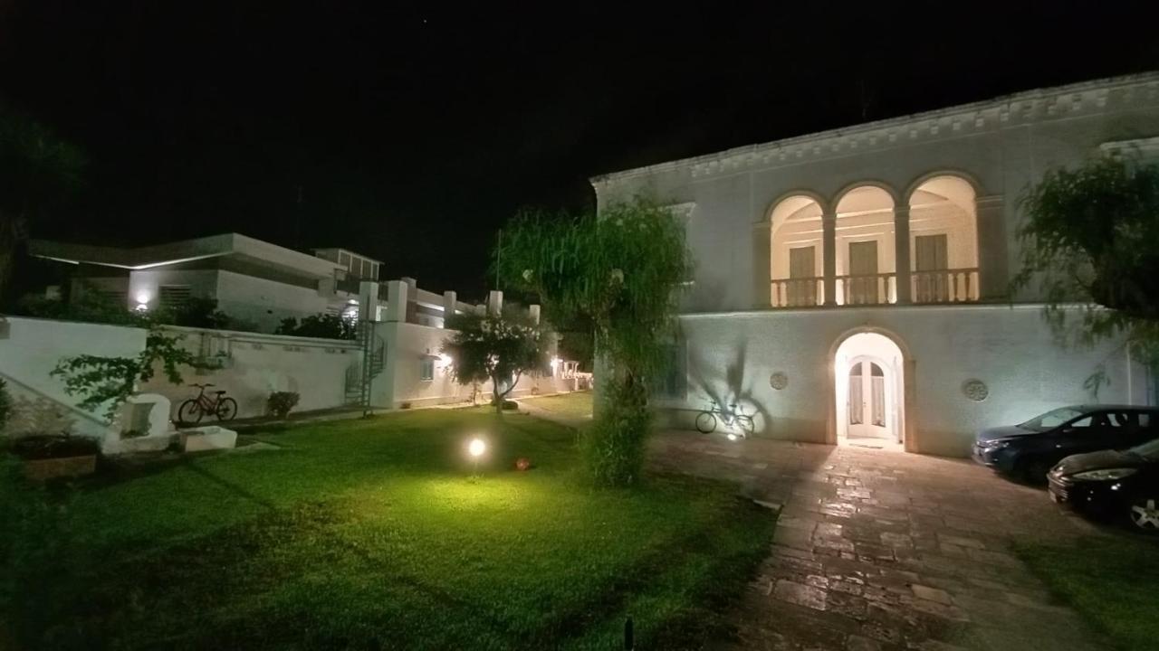 Villino Tronchetto Bianco Mola di Bari Exterior foto