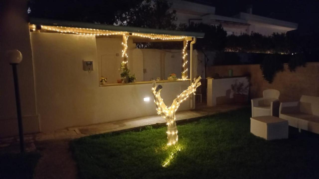 Villino Tronchetto Bianco Mola di Bari Exterior foto