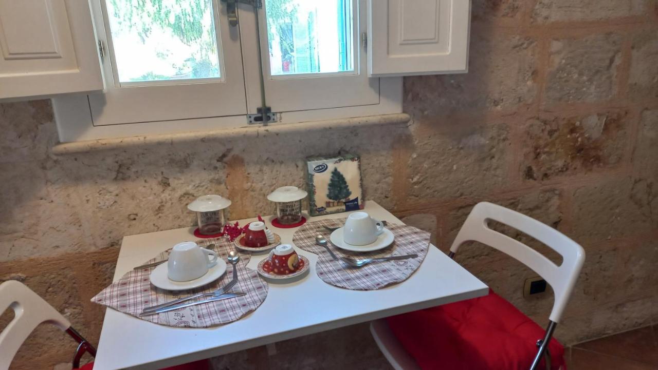 Villino Tronchetto Bianco Mola di Bari Exterior foto