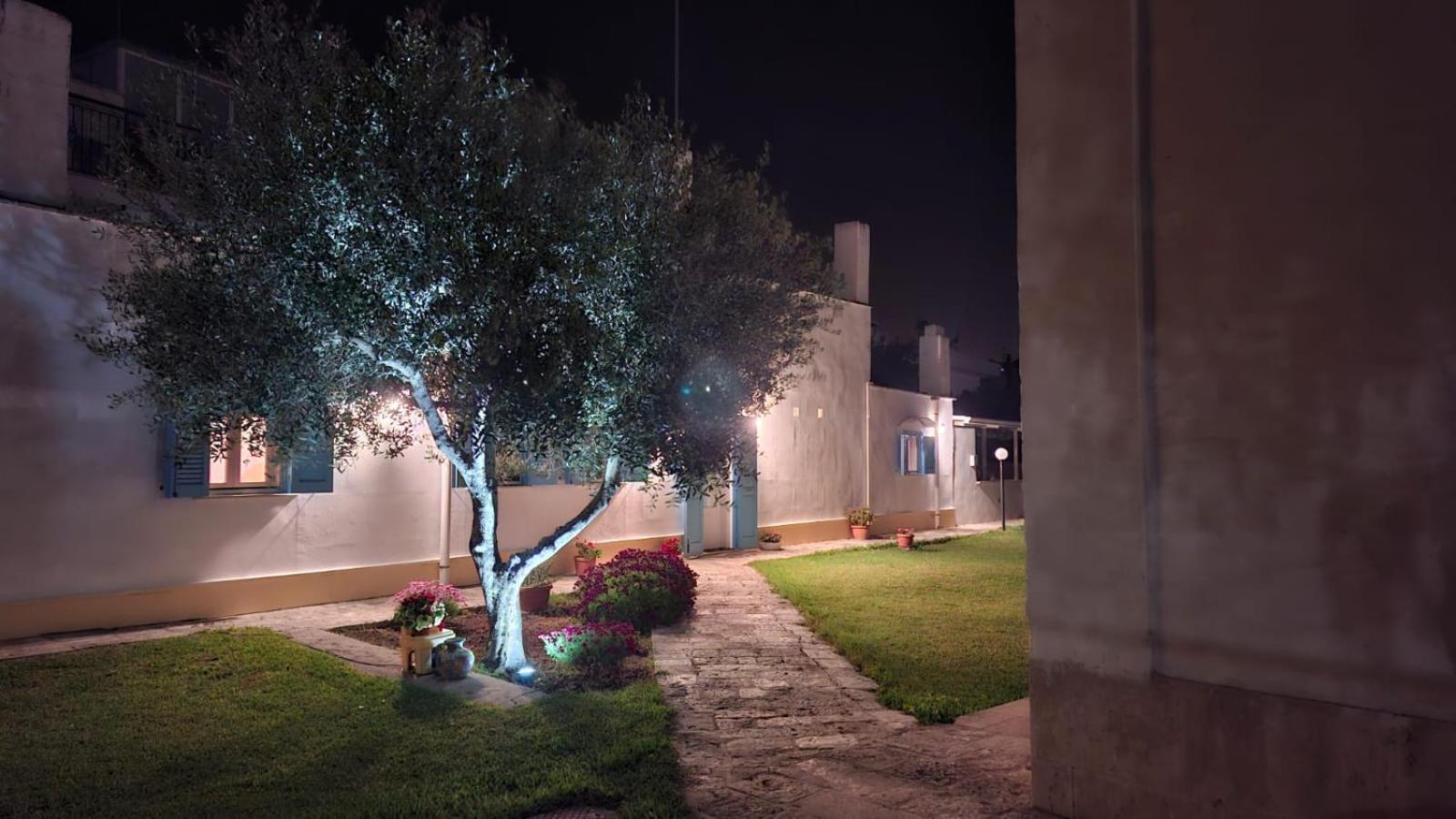 Villino Tronchetto Bianco Mola di Bari Exterior foto
